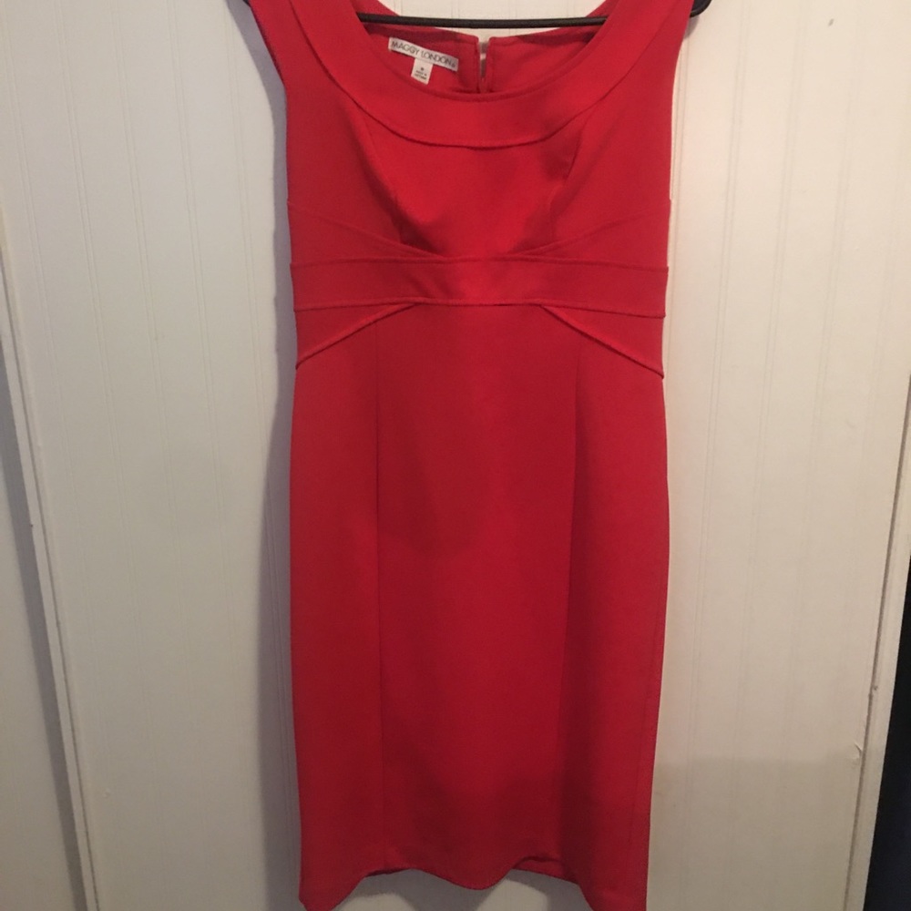 Red Dtess